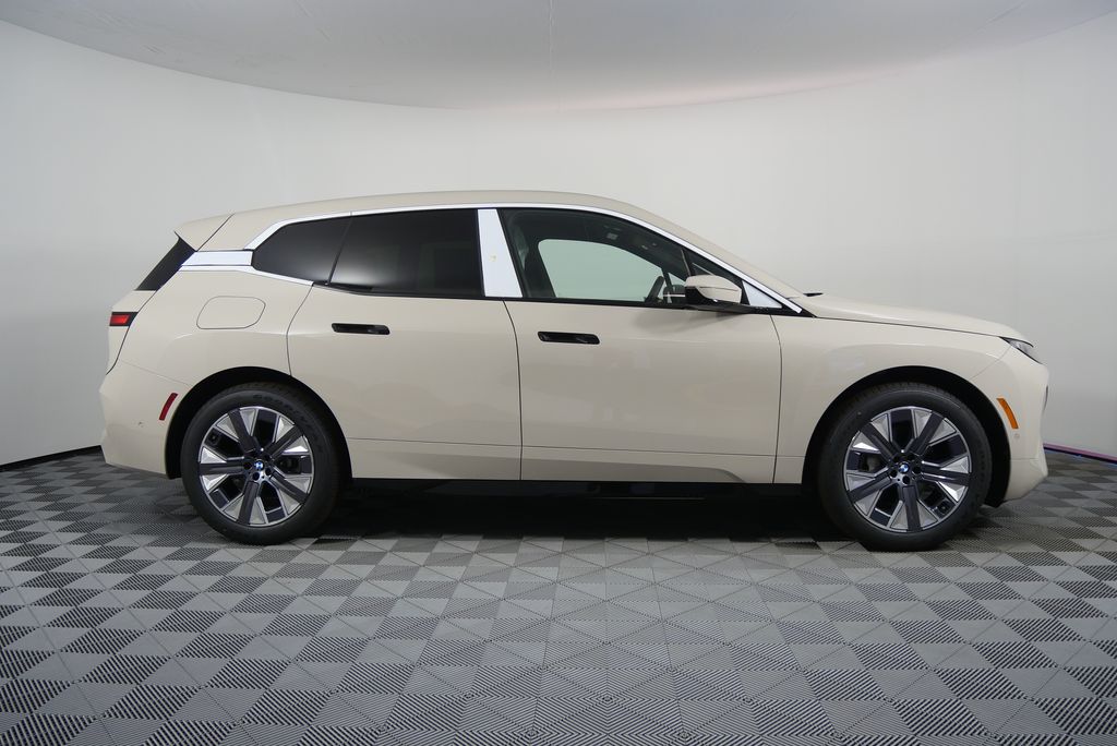 2026 BMW iX  2