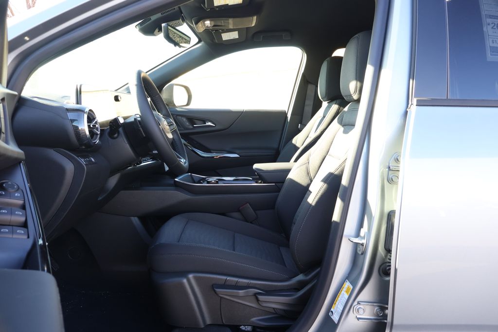 Thumbnail: 2026 Chevrolet Equinox - 14