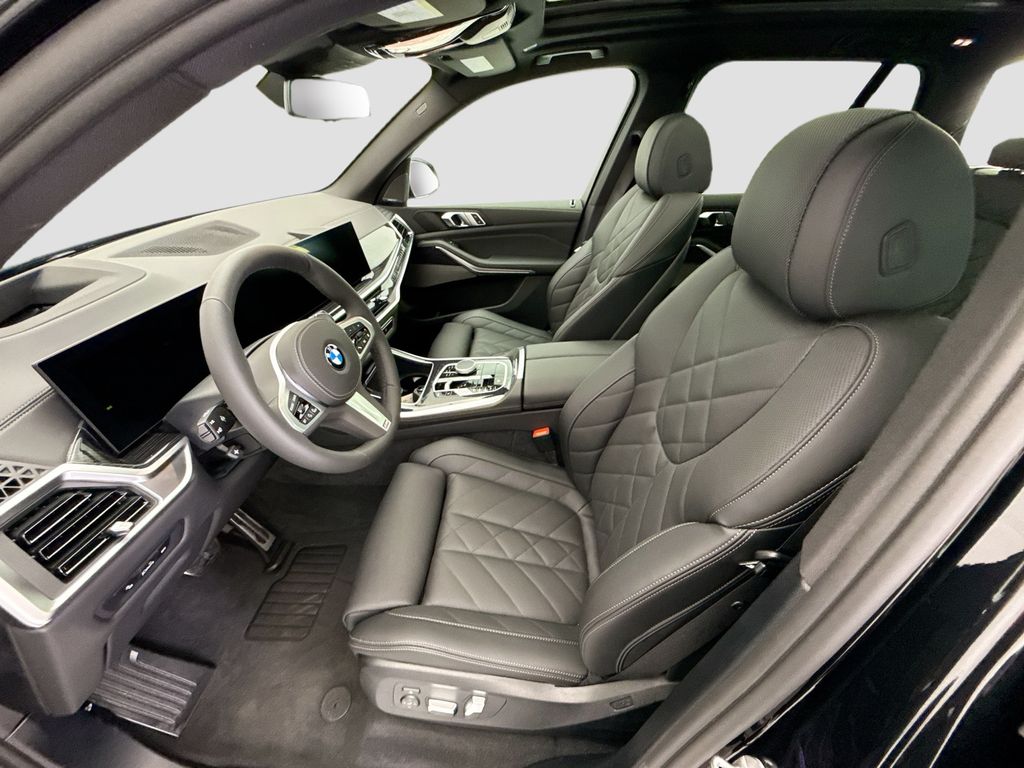 Thumbnail: 2026 BMW X5 - 18