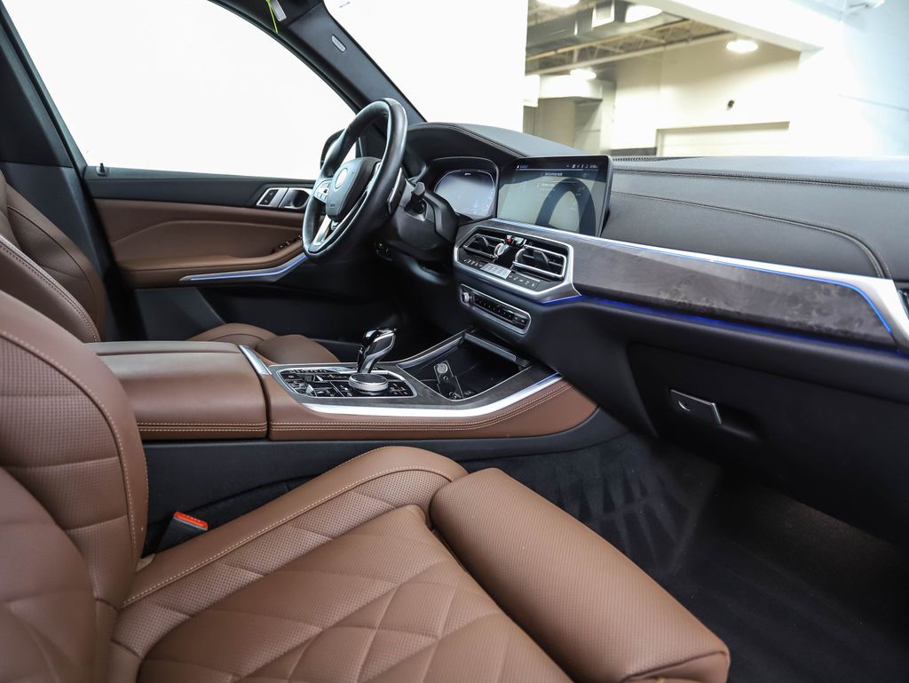 Thumbnail: 2023 BMW X5 - 30