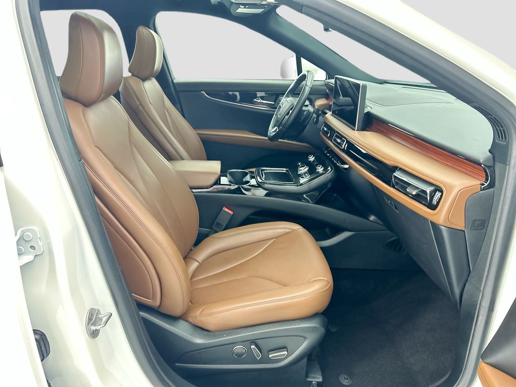 Thumbnail: 2022 Lincoln Nautilus - 21