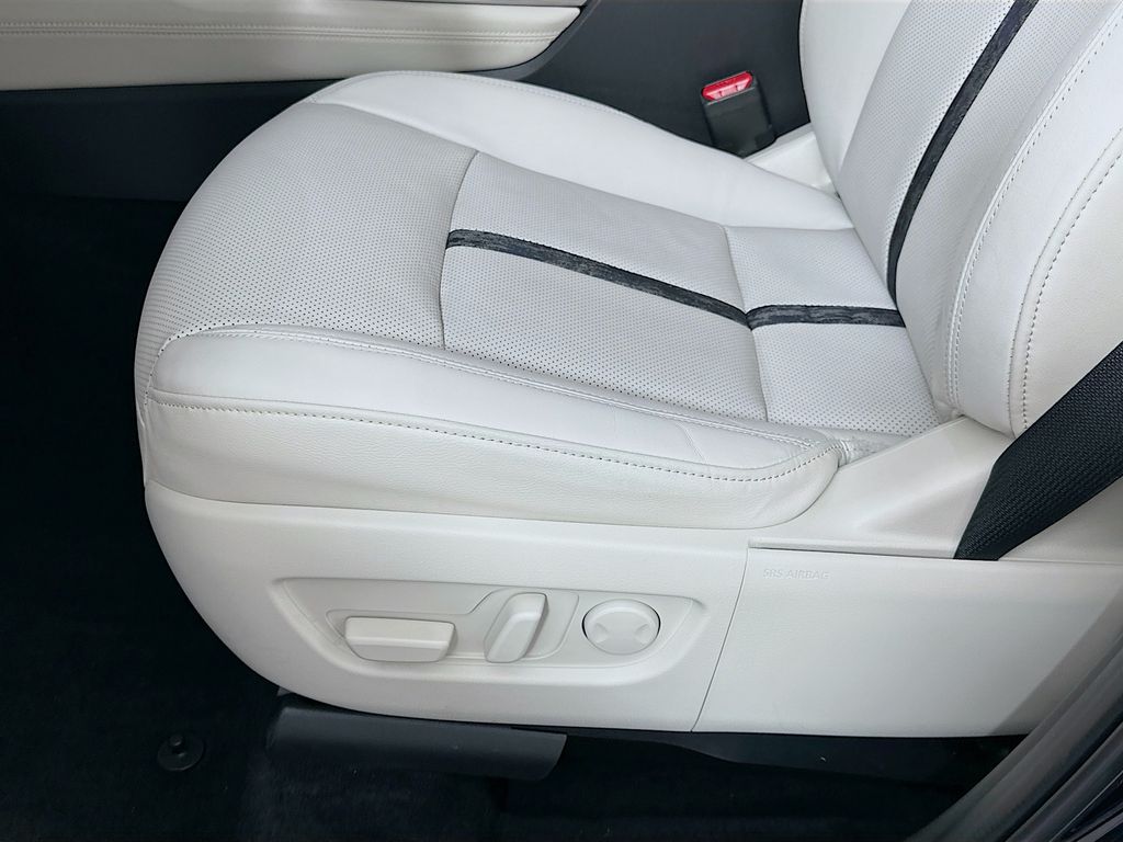 Thumbnail: 2025 Mazda CX-90 - 20