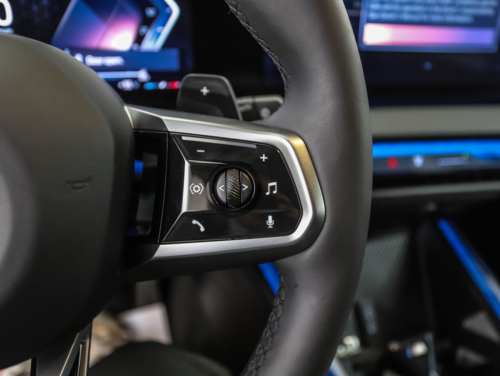 Thumbnail: 2025 BMW X3 - 13