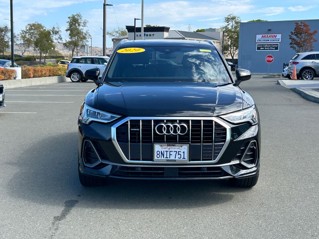 Thumbnail: 2020 Audi Q3 - 8