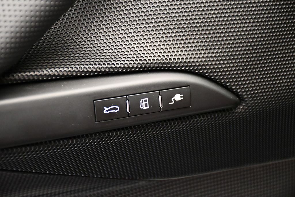 Thumbnail: 2023 Ferrari 296 - 31