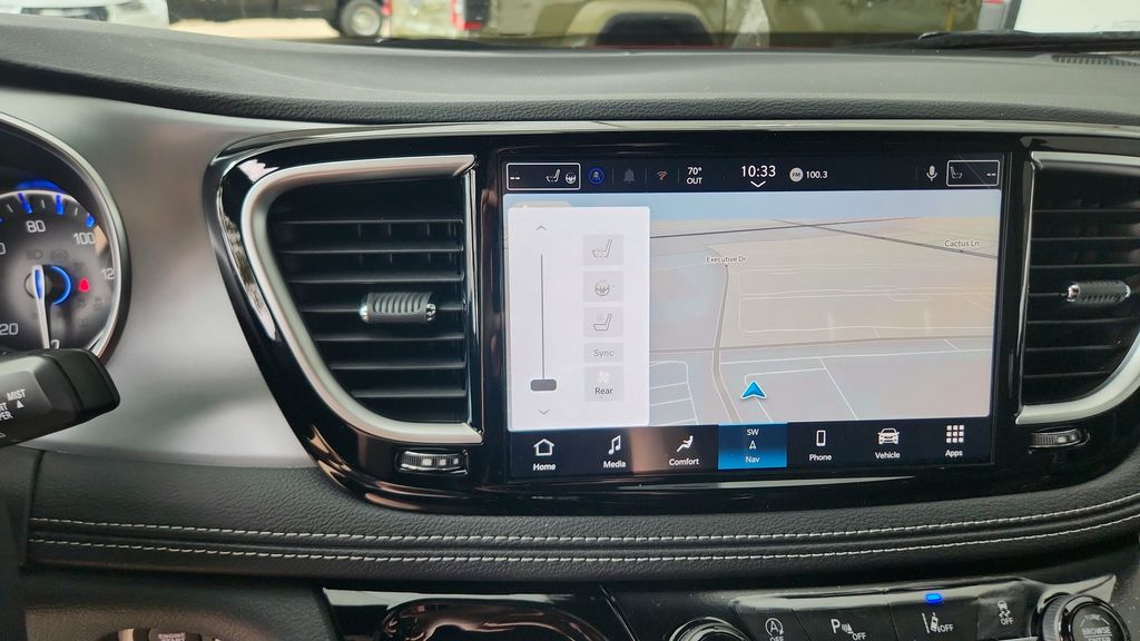 2026 Chrysler Pacifica