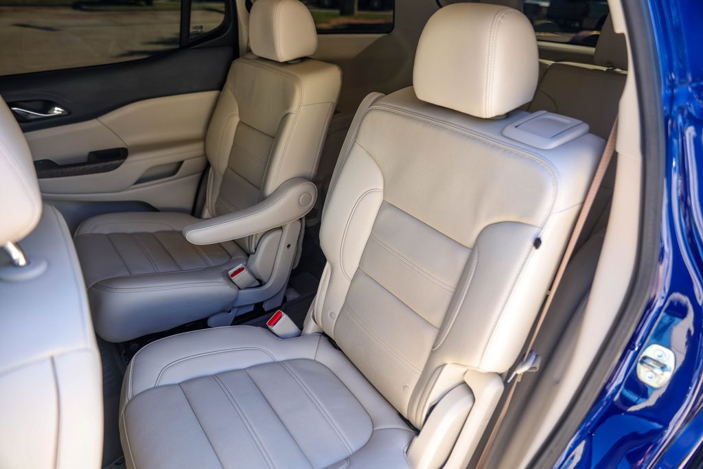 Used Car 2023 Gmc Acadia  Denali For Sale Under $35,000 In Austin, Texas