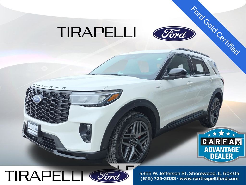 2025 Ford Explorer ST-Line AWD