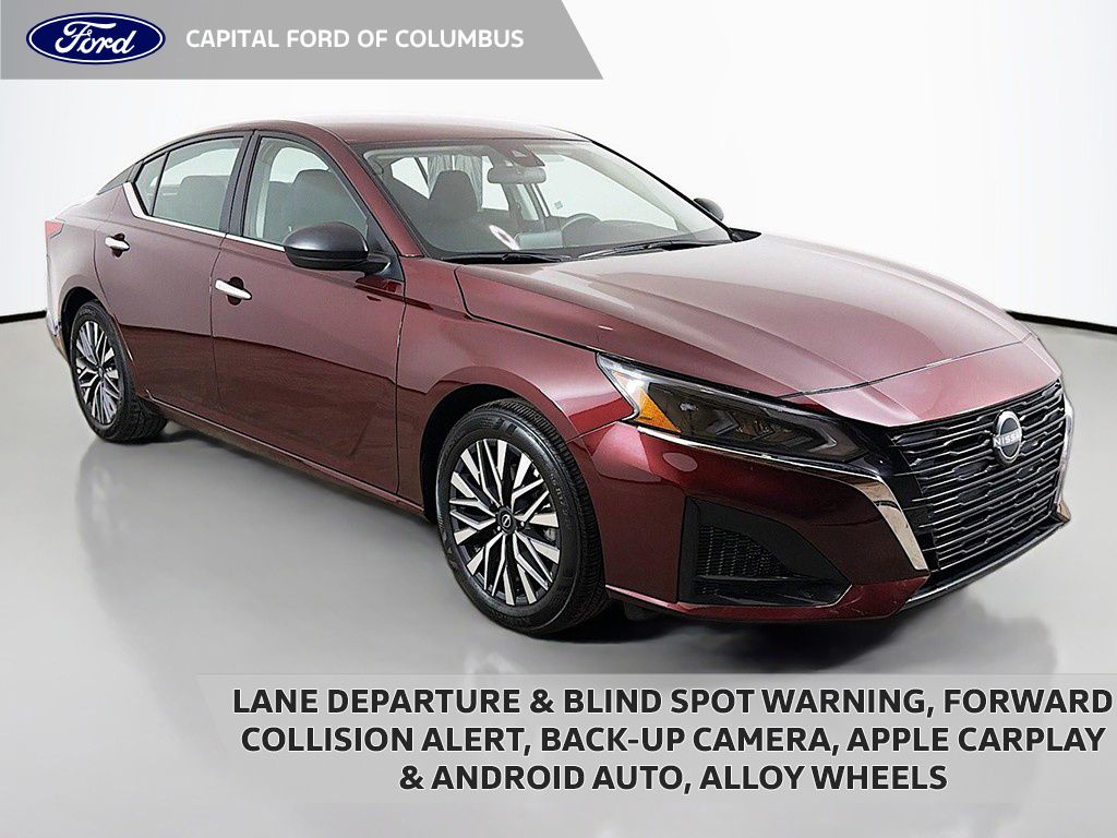 Garnet Pearl Metallic 2025 Nissan Altima Sedan Front-Wheel Drive Continuously Variable Transmission