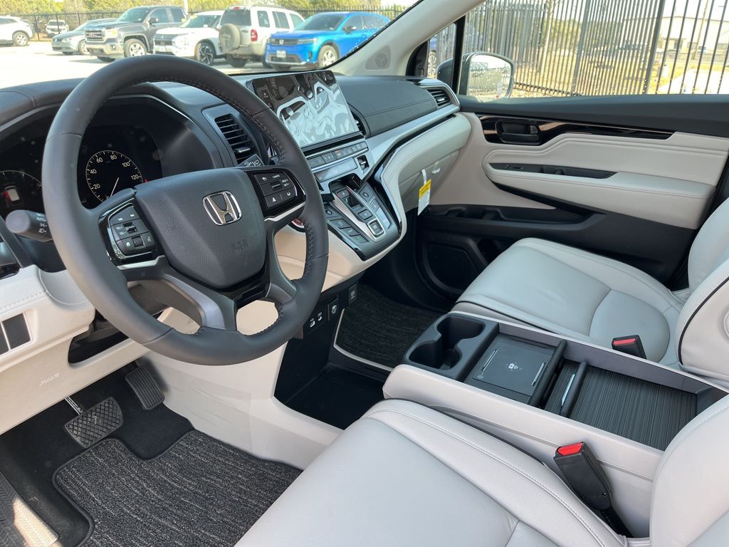 Thumbnail: 2026 Honda Odyssey - 11