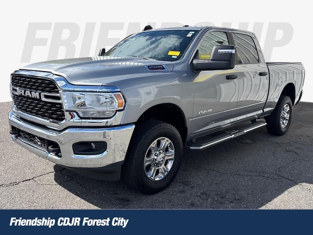 2023 RAM 2500 Big Horn Crew Cab 4WD