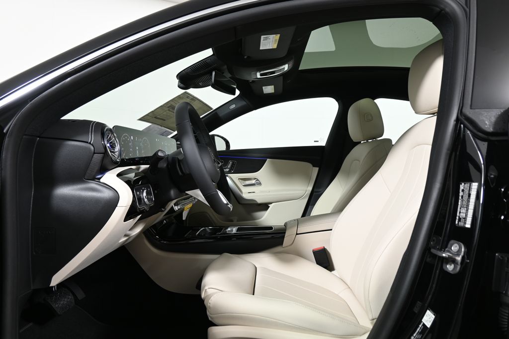 Thumbnail: 2026 Mercedes-Benz CLA - 3