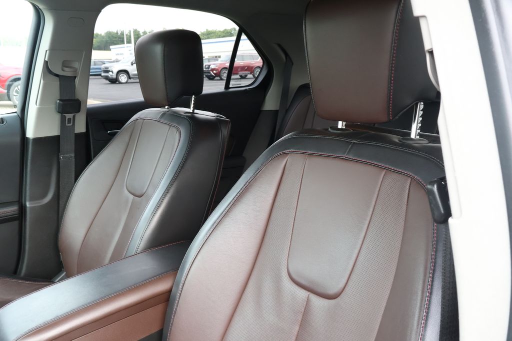 Thumbnail: 2014 Chevrolet Equinox - 14