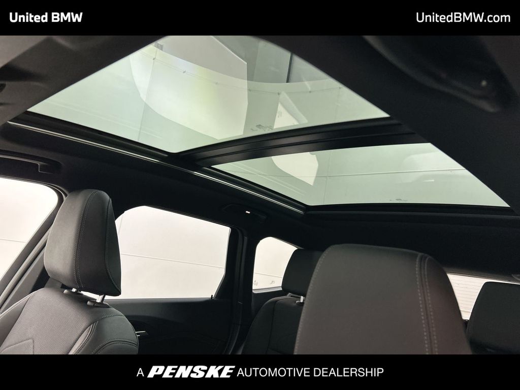 Thumbnail: 2023 BMW X1 - 20