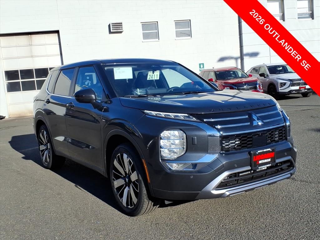 Graphite Gray 2026 Mitsubishi Outlander SUV / Crossover Front-Wheel Drive Continuously Variable Transmission
