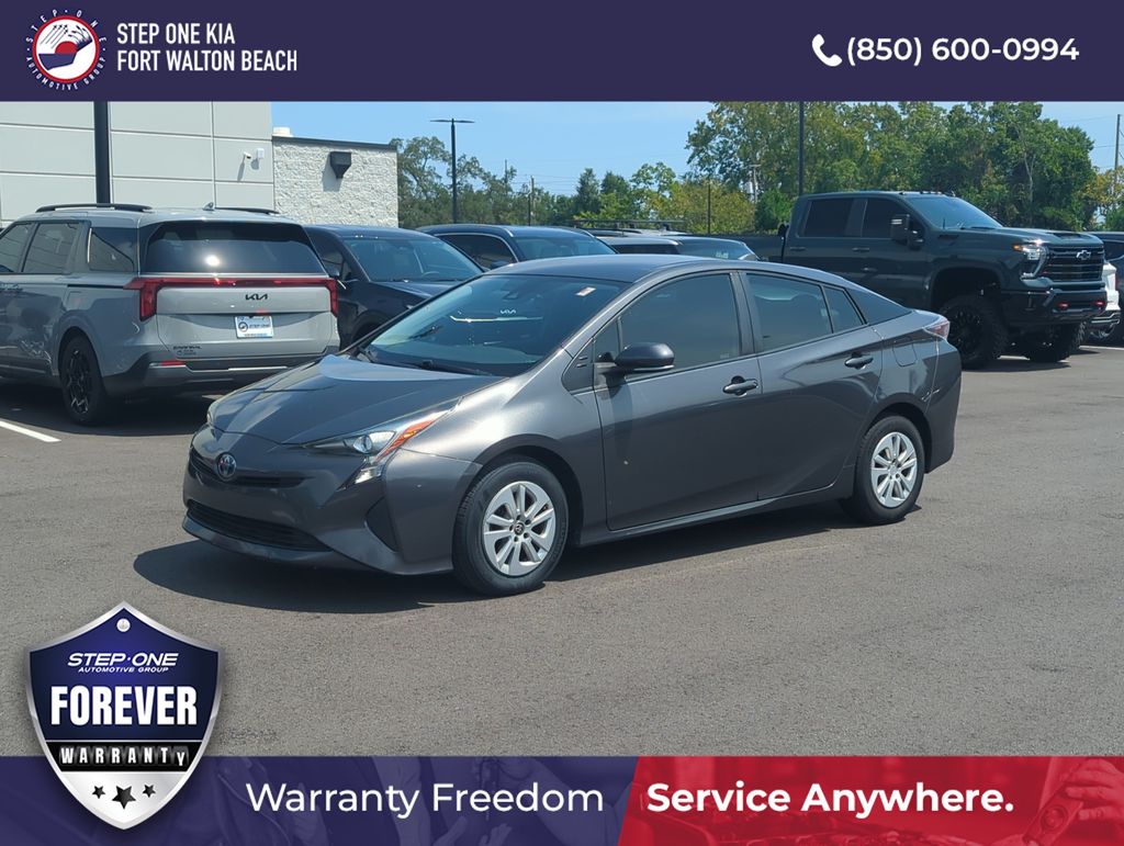 2017 Toyota Prius One FWD