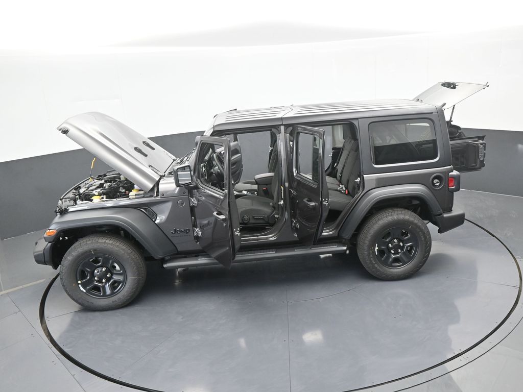 New 2026 Granite Crystal Metallic Clearcoat Jeep Sport image 56