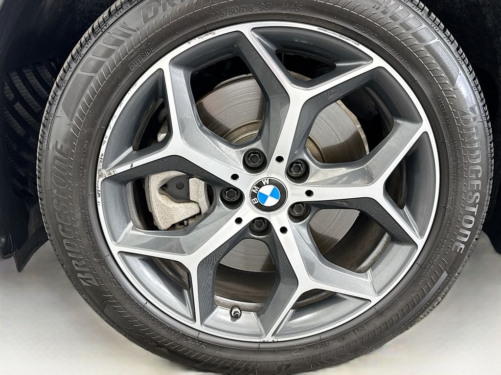 Thumbnail: 2019 BMW X1 - 29