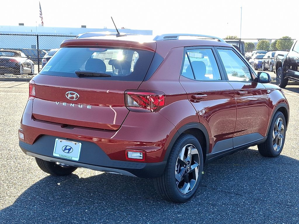 Thumbnail: 2026 Hyundai Venue - 4