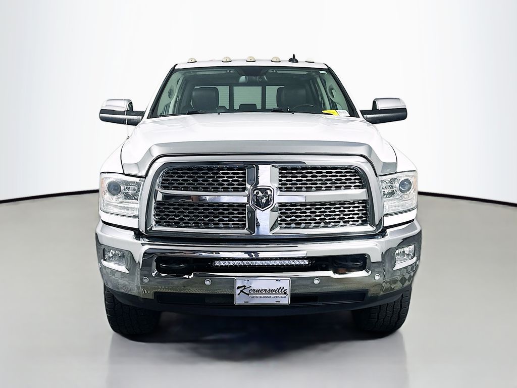 Used 2017 White Ram Laramie image 2