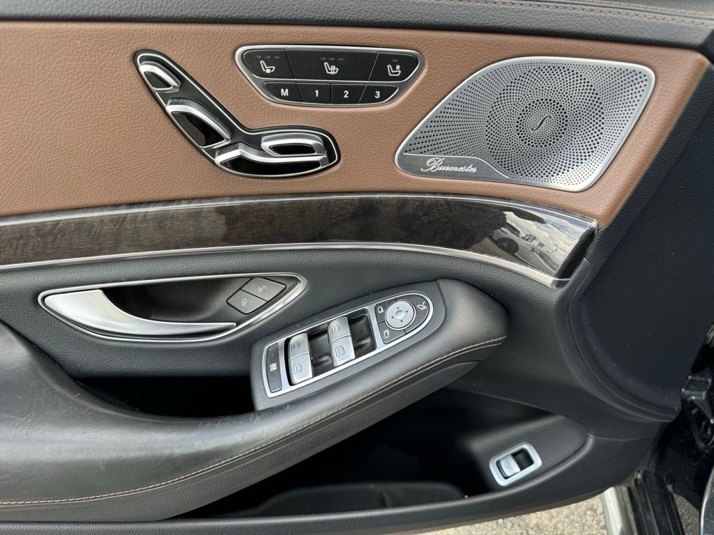 2018 Mercedes-Benz S-Class S 560 35