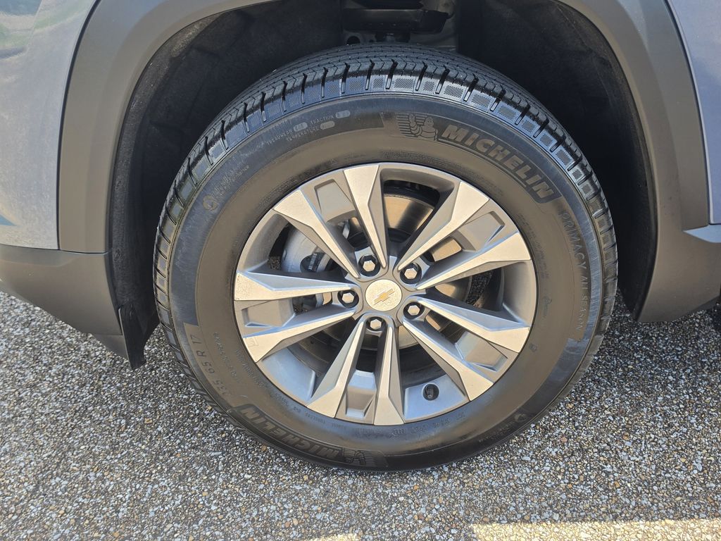 Used 2026 Chevrolet Equinox SUV