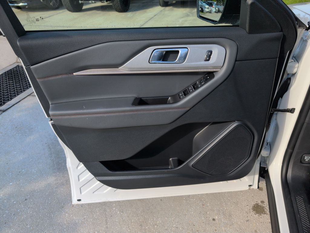 2026 Ford Explorer Active - Photo 28