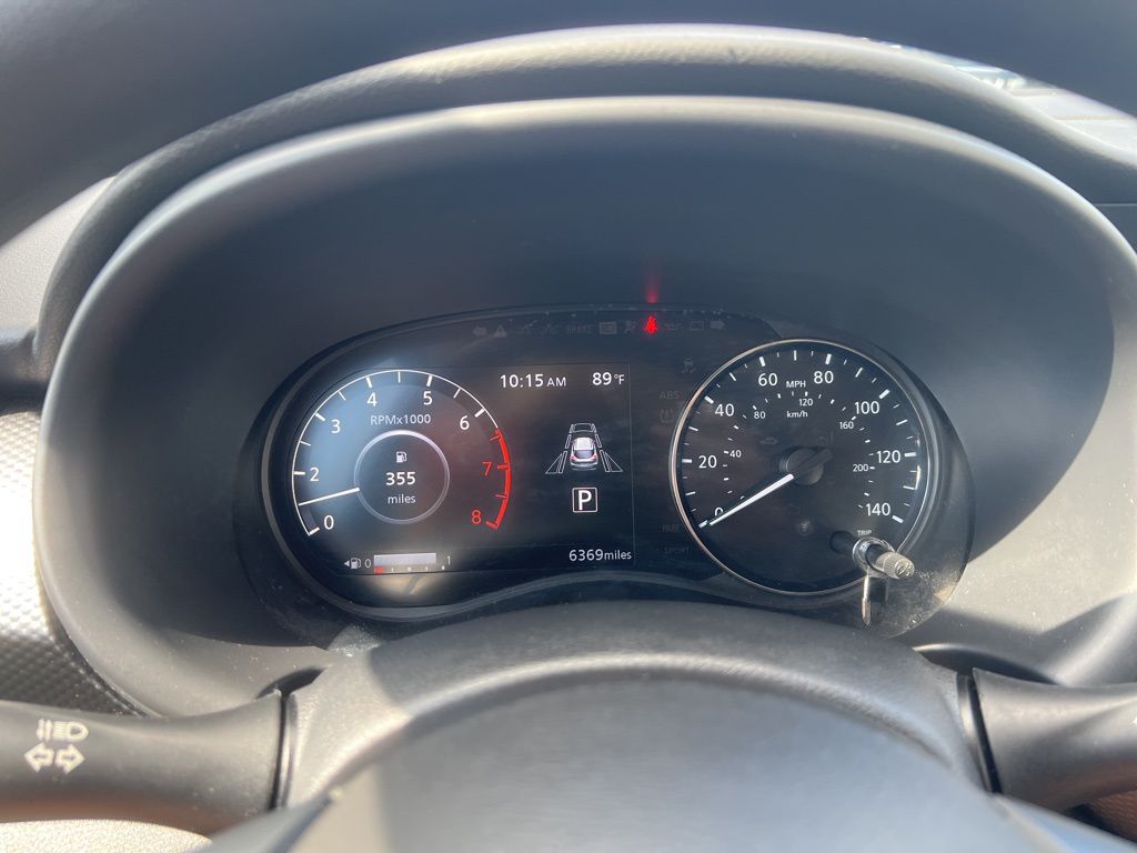 2024 Boulder Gray Pearl Nissan Kicks SV FWD SUV