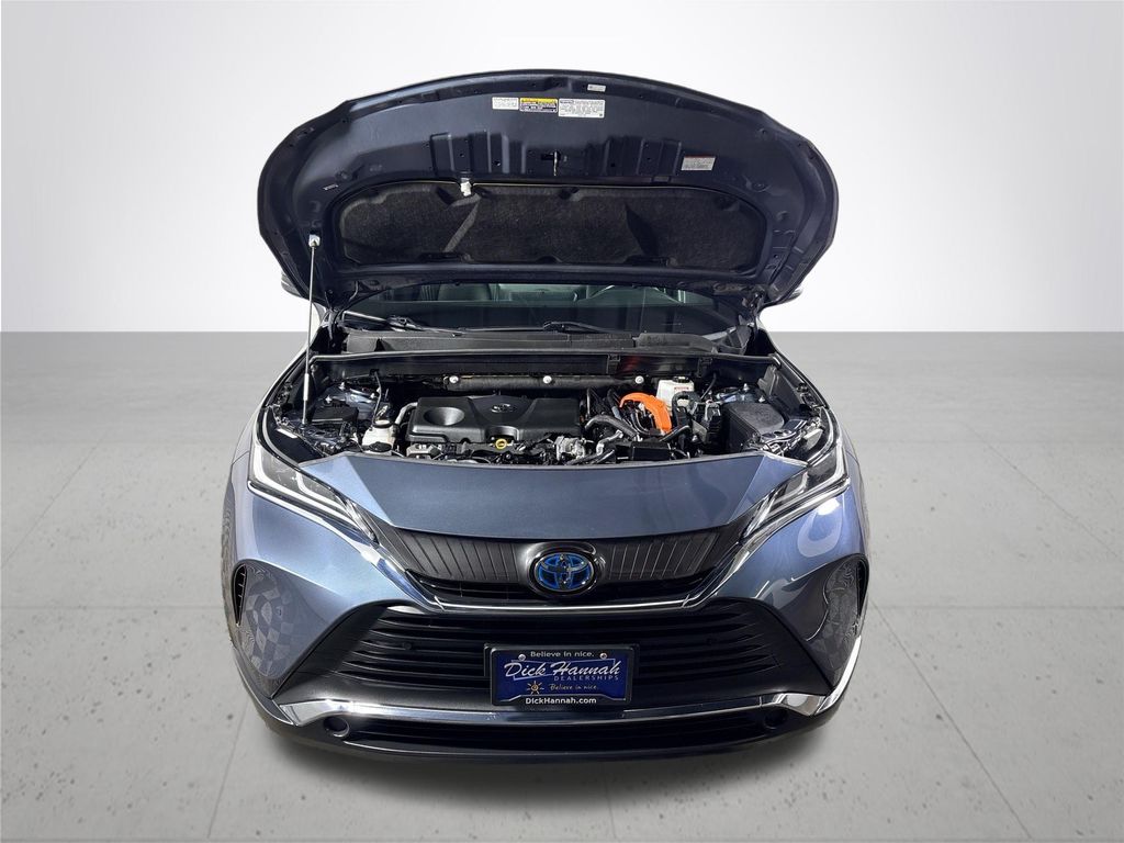 2021 Toyota Venza XLE