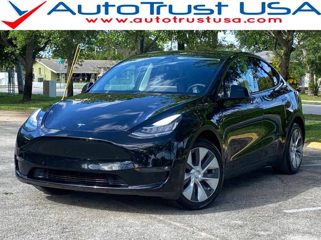 Black 2022 Tesla Model Y Long Range AWD SUV / Crossover All-Wheel Drive 1-Speed Automatic