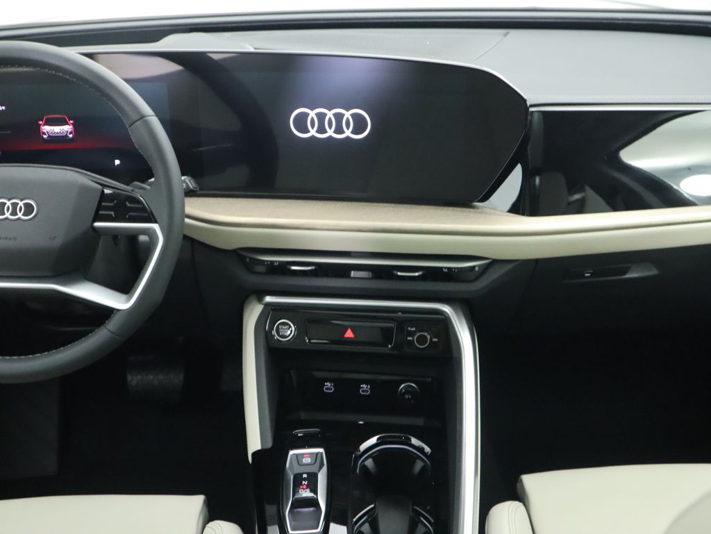 Thumbnail: 2025 Audi Q5 - 15