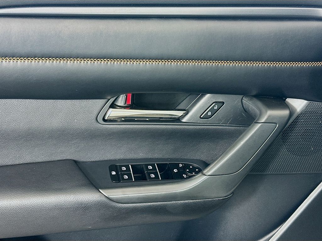 Thumbnail: 2023 Mazda CX-50 - 17