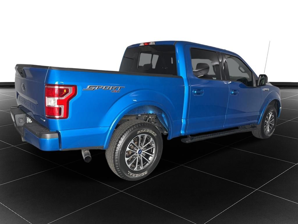 View vehicle photo 5