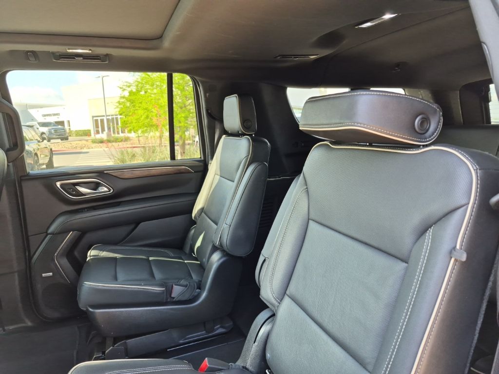 Used Car 2021 Chevrolet Suburban  Premier For Sale Under $50,000 In Austin, Texas