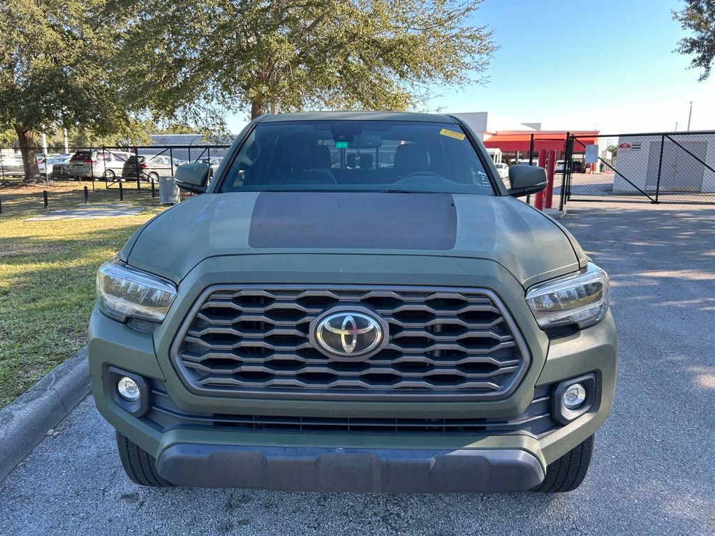 Thumbnail: 2022 Toyota Tacoma - 8