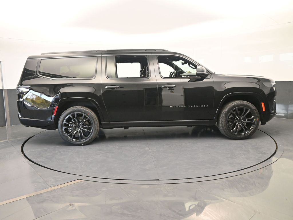 New 2026 High Gloss Black Jeep Summit Obsidian image 7