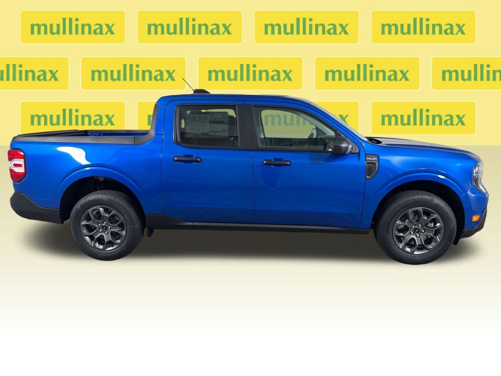 New 2026 Blue Ford XLT image 18