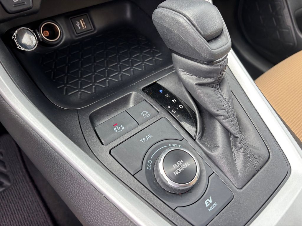 Used Car 2025 Toyota Rav4 Hybrid  Le For Sale Under $35,000 In Austin, Texas