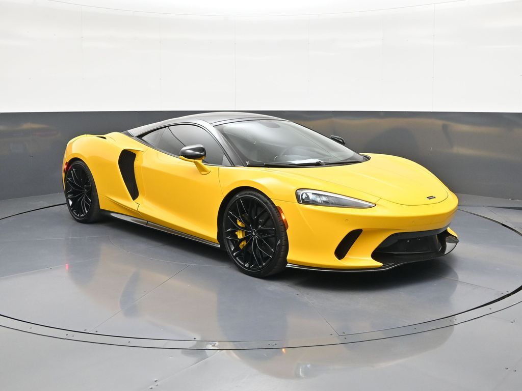 2023 McLaren GT Base
