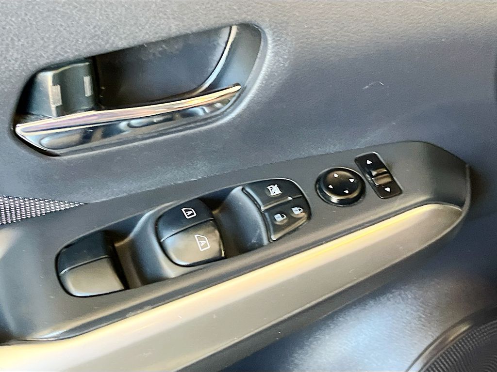 Used 2019 White Nissan SV image 17