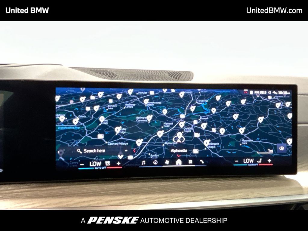 Thumbnail: 2026 BMW X7 - 18