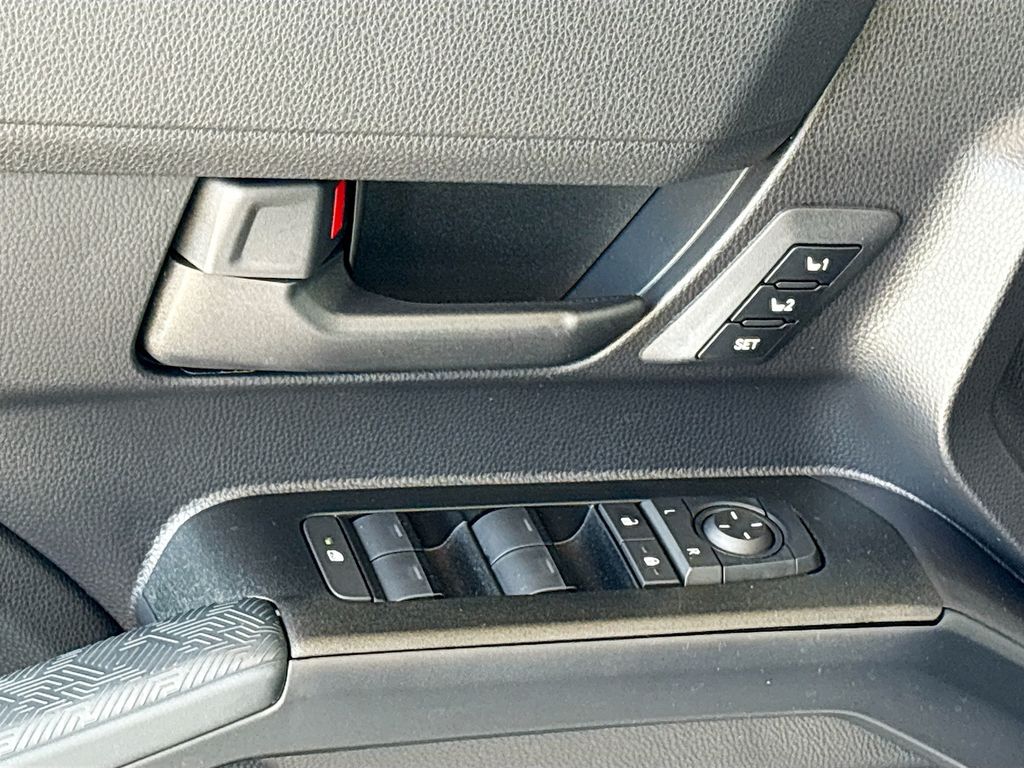 Thumbnail: 2026 Toyota 4Runner - 23