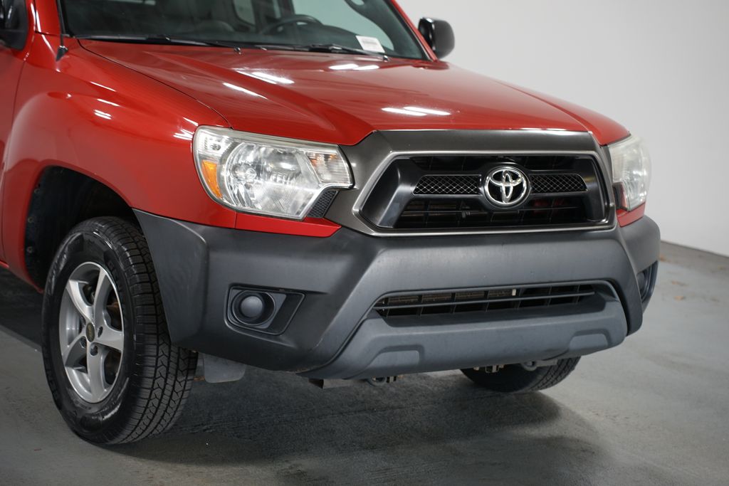 Thumbnail: 2013 Toyota Tacoma - 4