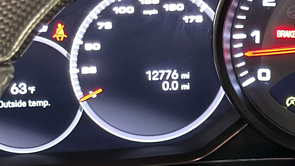 2023 Porsche   17