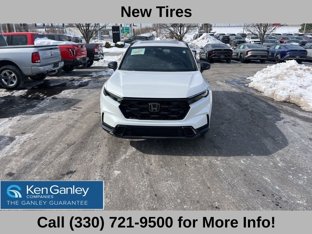 View vehicle photo 4