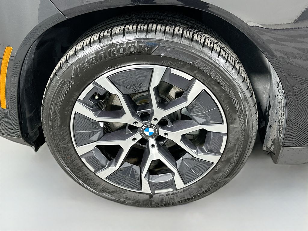 Thumbnail: 2025 BMW X3 - 30