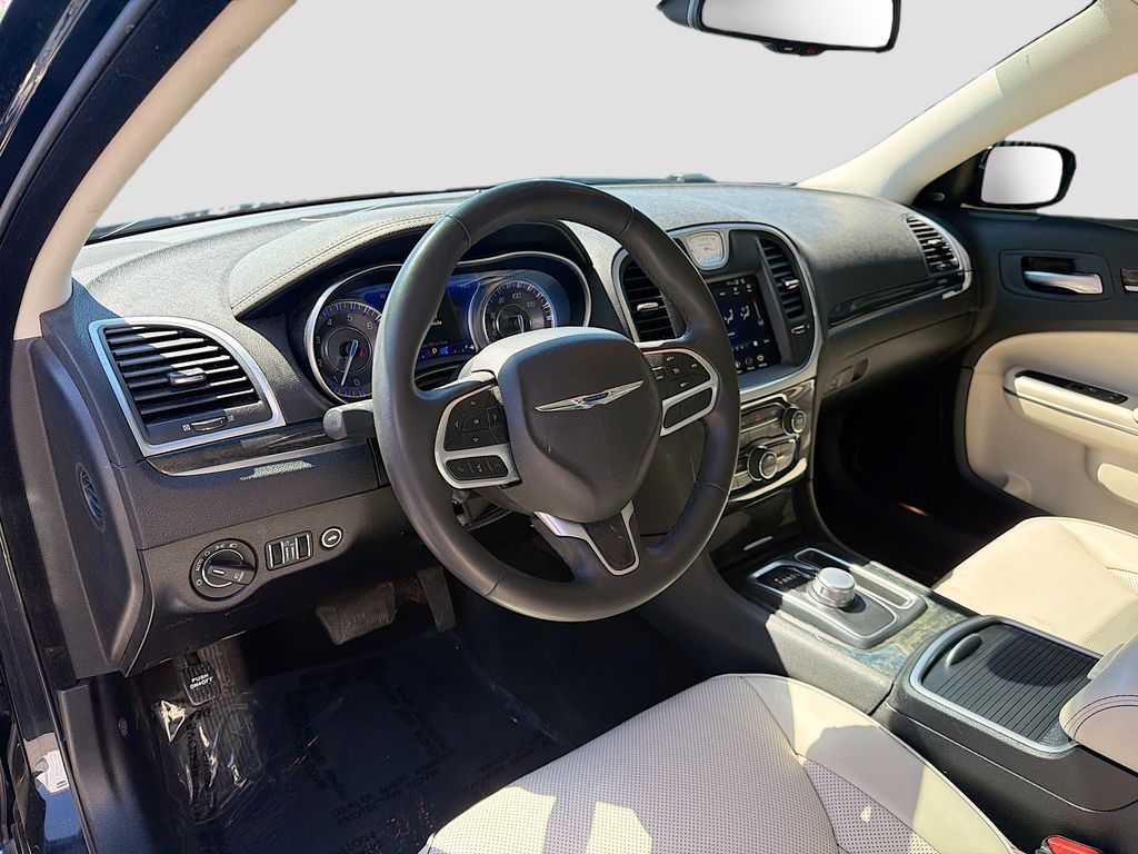 Used 2023 Black Chrysler Touring image 9