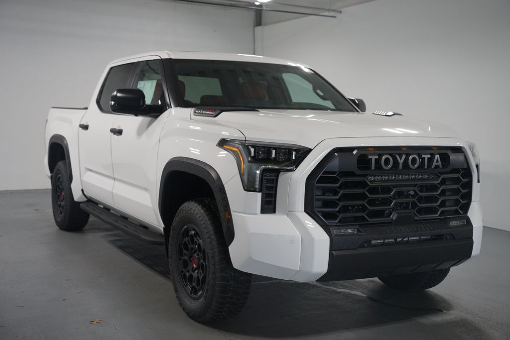 Thumbnail: 2026 Toyota Tundra - 3