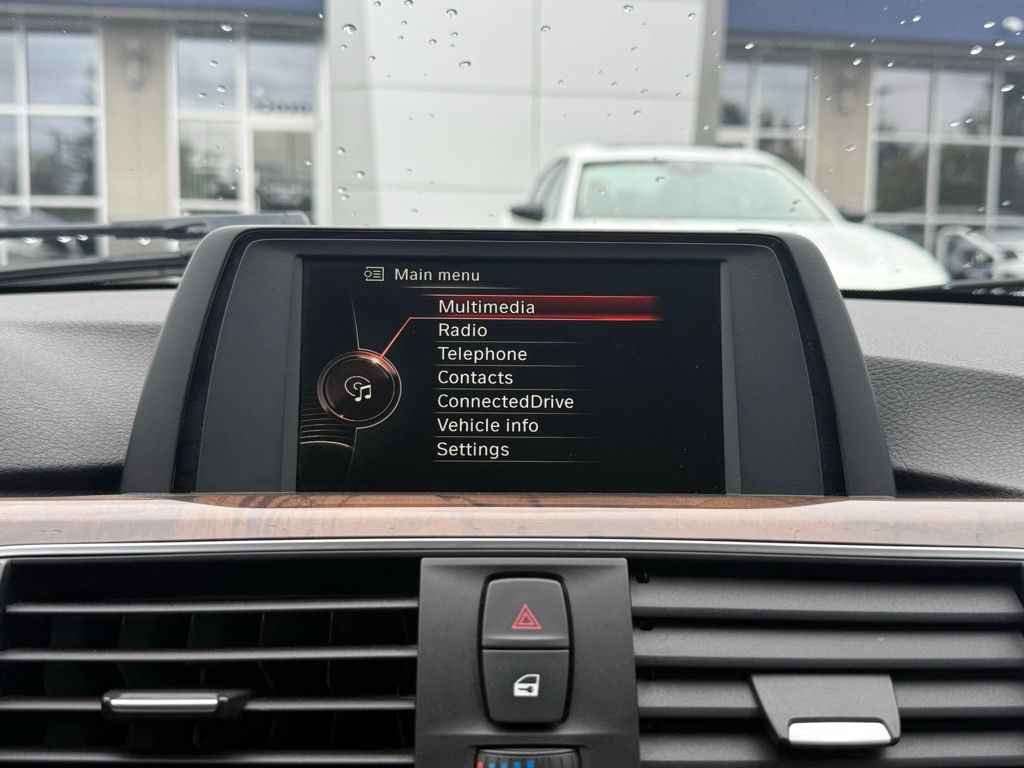 2017 BMW 3 Series 330i xDrive