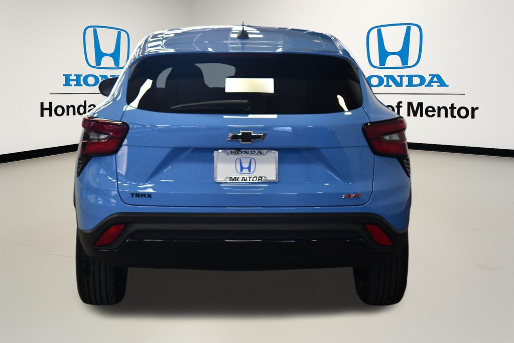 Thumbnail: 2024 Chevrolet Trax - 4